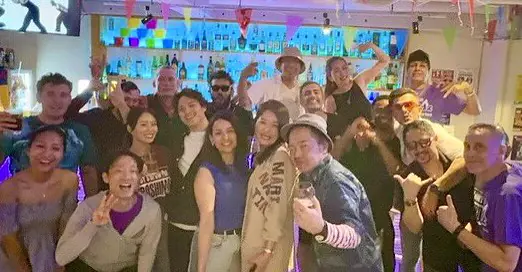Friendz panoramic photo
